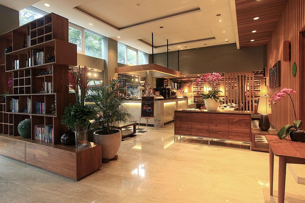 Ivory Hotel Μπαντούνγκ Εξωτερικό φωτογραφία