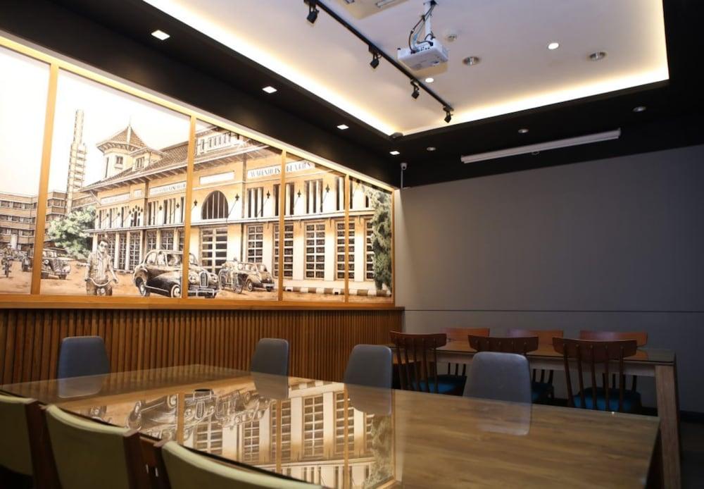 Ivory Hotel Μπαντούνγκ Εξωτερικό φωτογραφία