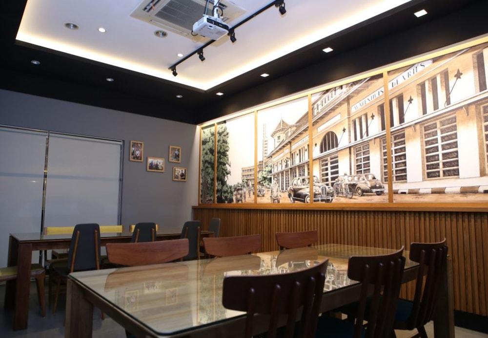Ivory Hotel Μπαντούνγκ Εξωτερικό φωτογραφία