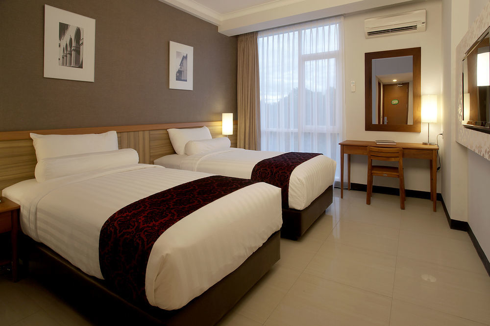 Ivory Hotel Μπαντούνγκ Εξωτερικό φωτογραφία