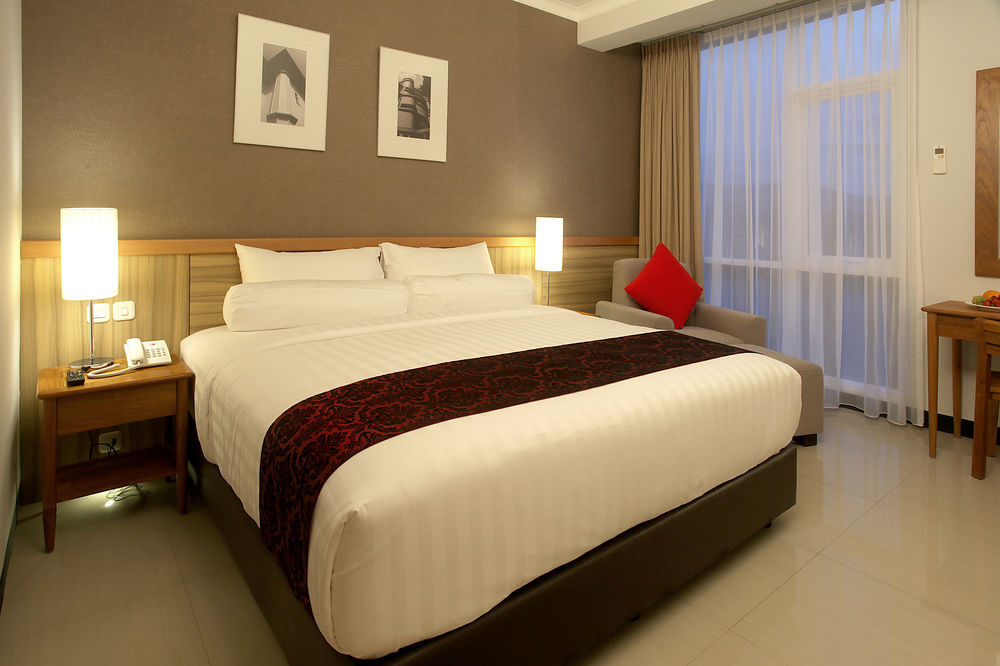 Ivory Hotel Μπαντούνγκ Εξωτερικό φωτογραφία