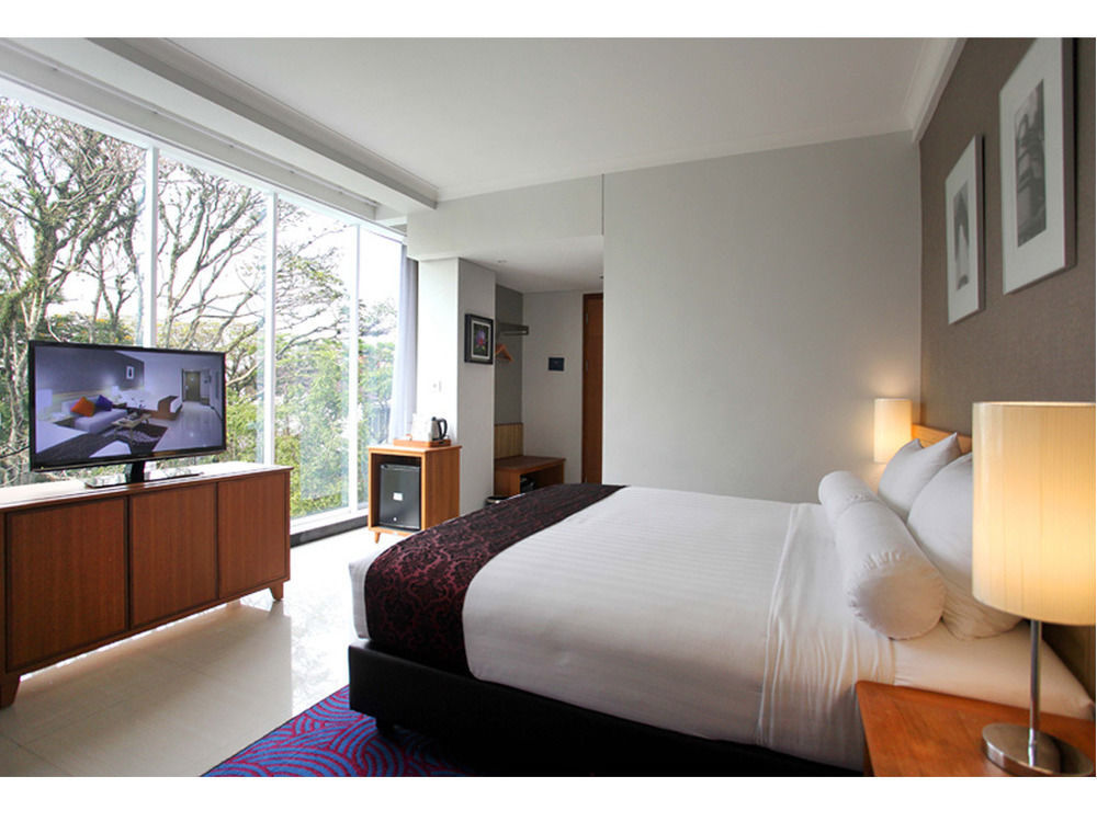 Ivory Hotel Μπαντούνγκ Εξωτερικό φωτογραφία
